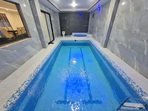 اجاره ویلا استخردار آبگرم شاهان با جکوزی و بیلیارد  سرخ رود