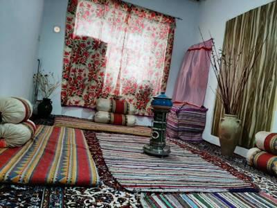 تصویر ۱ - اقامتگاه بوم‌گردی درمن در  خنداب