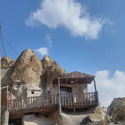 تصویر ۱ - سوییت صخره ای ارسلان  در  کندوان