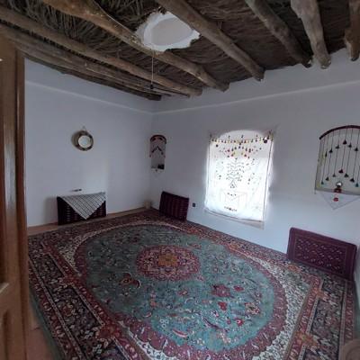 تصویر ۱ - اقامتگاه بوم‌گردی زرشکده افین (اتاق 5) در  زیرکوه