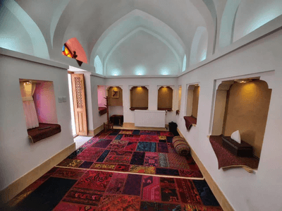 تصویر ۱ - اقامتگاه بوم‌گردی  ماه و ماهی (اتاق کوچک) در  اردکان