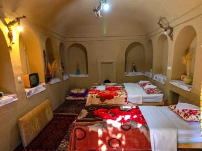 تصویر ۱ - اقامتگاه بوم‌گردی کُروشک(اتاق کلینه) در  ایزدخواست