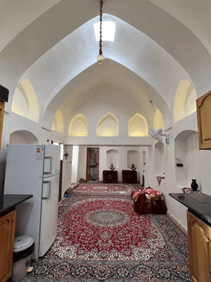 تصویر ۱ - اقامتگاه بوم‌گردی فرهنگ میمه (پنج دری) در  شاهین شهر