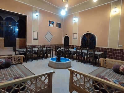 تصویر ۱ - اقامتگاه بوم‌گردی نراقیها در  نراق