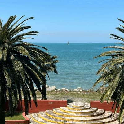 تصویر ۱ - ویلا با بیلیارد  در  دریاکنار