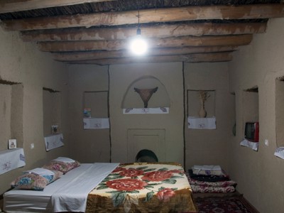 تصویر ۱ - اقامتگاه بوم‌گردی کُروشک(اتاق هوچین) در  ایزدخواست