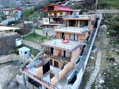 تصویر ۱ - خانه روستایی نگار در  رامیان