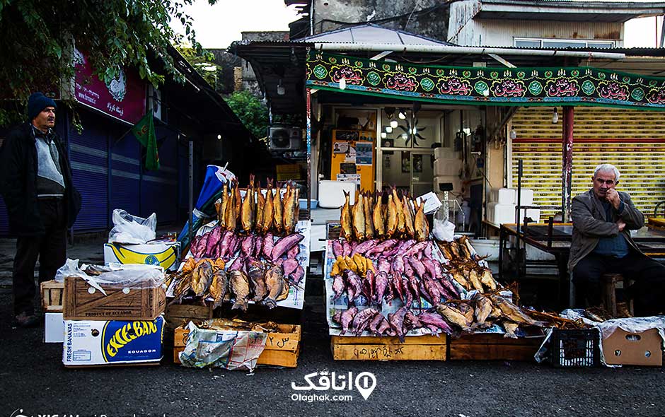 شنبه بازار انزلی پر از انواع ماهی