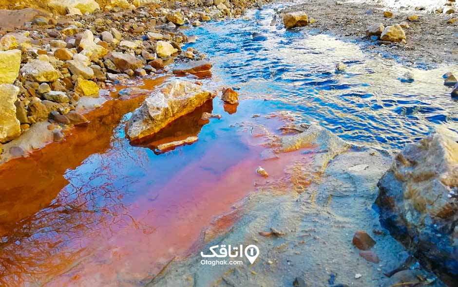چشمه هفت رنگ مجن