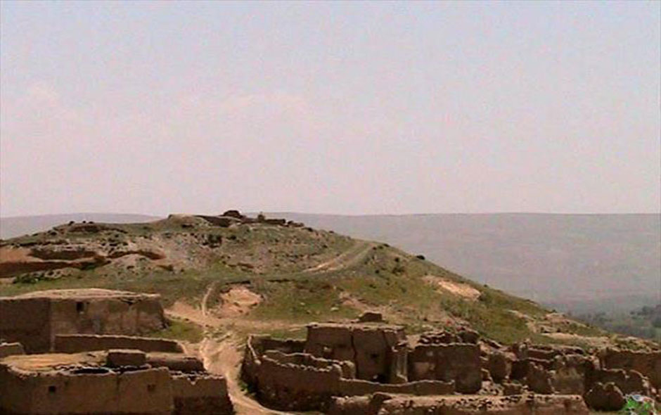 تپه ی آناهیتا