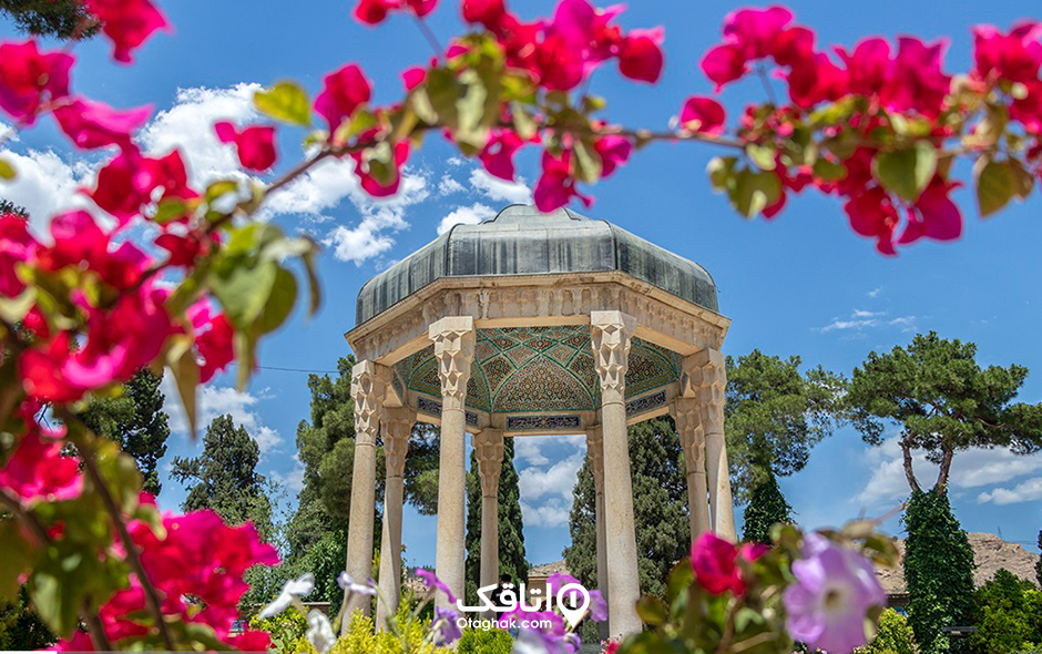 مقبره حافظ در شیراز