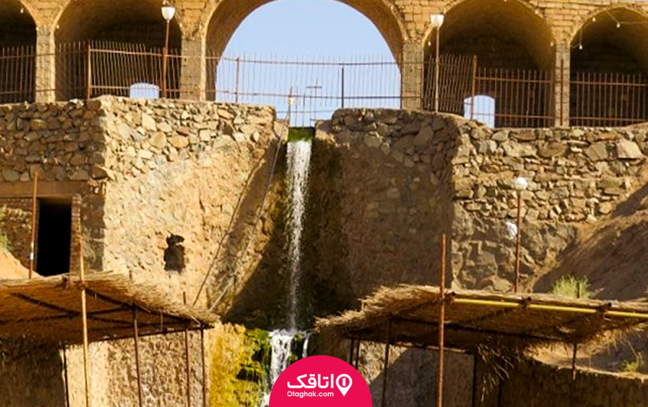 آبشار جندق