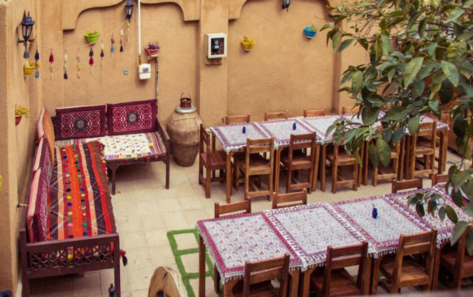 اقامتگاه بومگردی ترنجستان