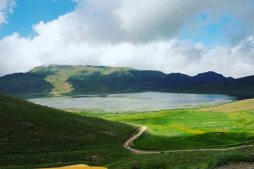 دریاچه نئور