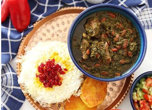 خورشت قرمه سبزی