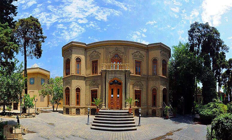 موزه آبگینه و سفالینه