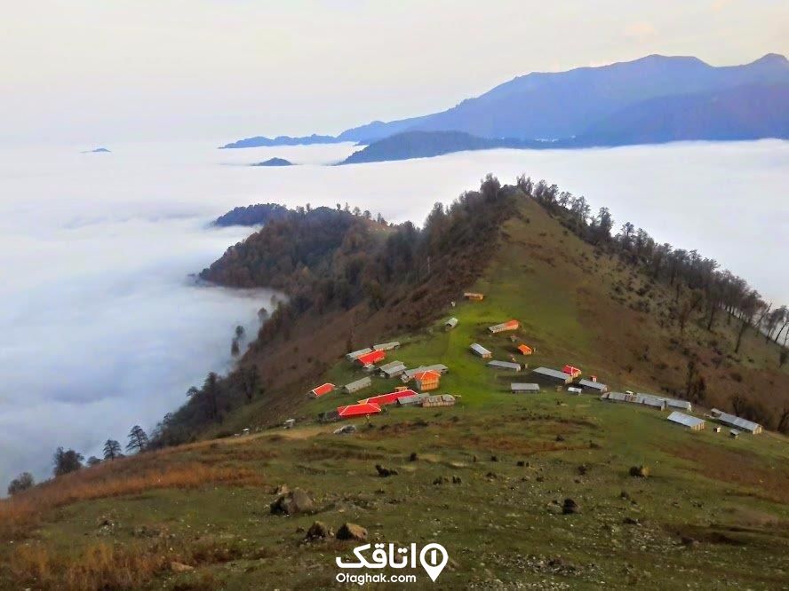 بام سبز ماسال پوشیده از جنگل ابر