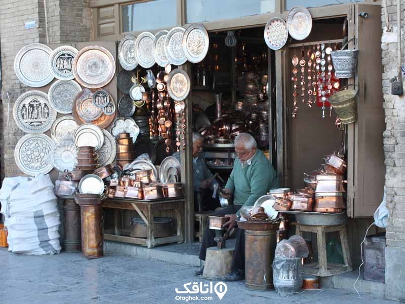 مغازه فروش وسایل مسی در بازار اصفهان