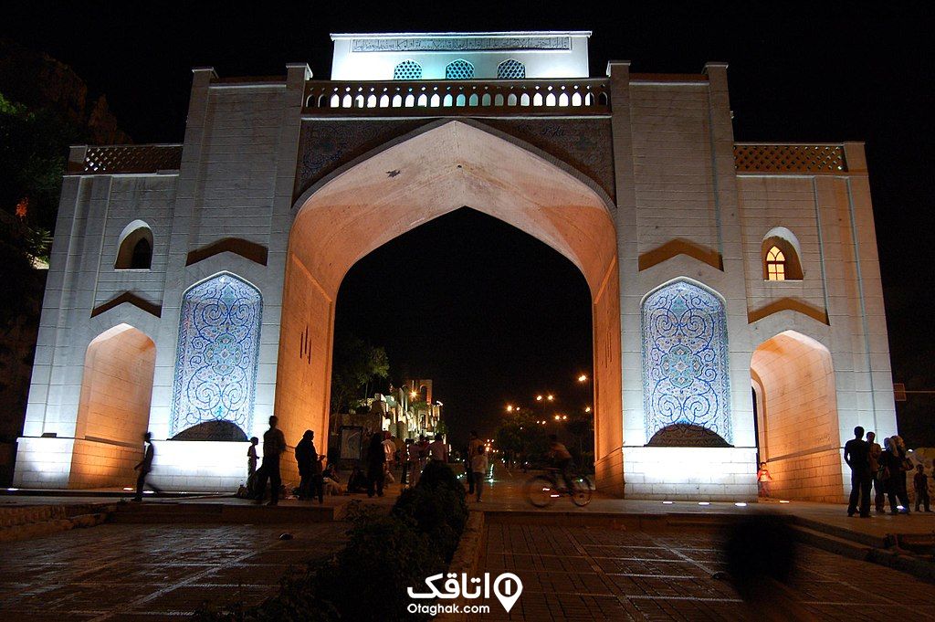 درواز ای در شهر شیراز به اسم دوازه قرآن
