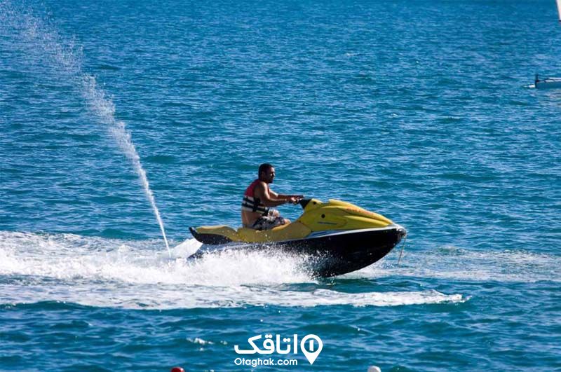  جت اسکی سواری بر روی دریای خزر