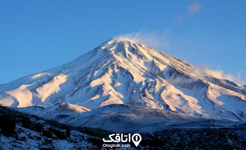  کوه دماوند پوشیده از برف 