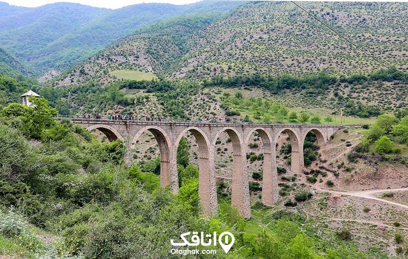 پل راه‌آهن از جاهای دیدنی شیرگاه