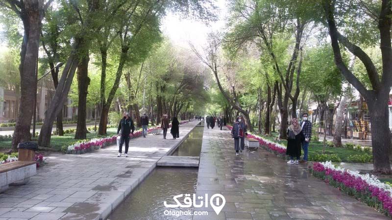 پیاده روی در سفر به اصفهان