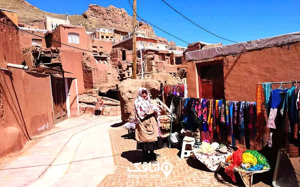 سوغات و صنایع دستی ابیانه 