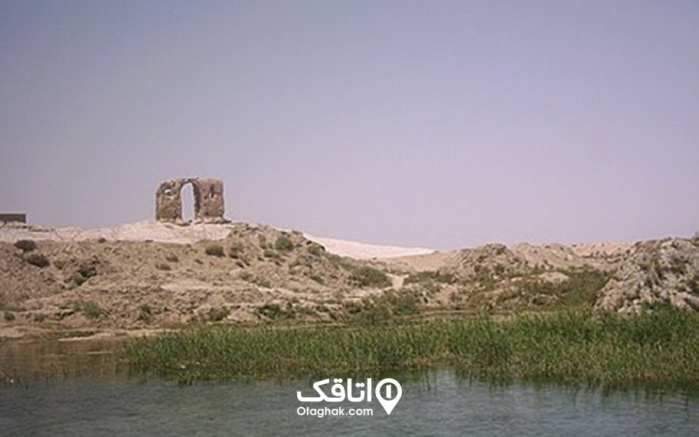  آتشکده دستگرد