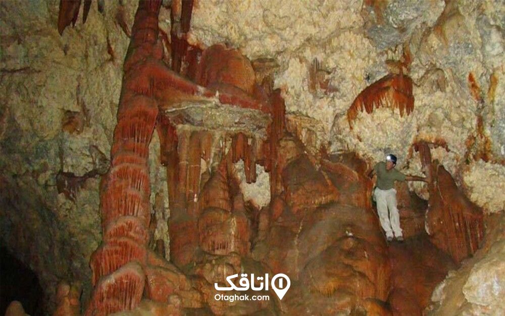 غار پلنگ سمیرم