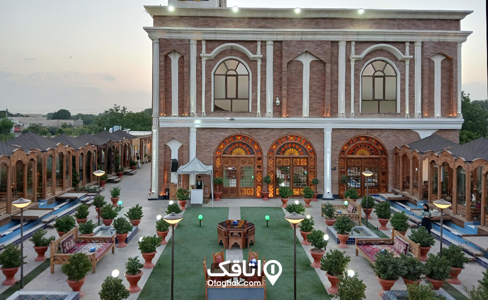 رستوران سنتی آتردات