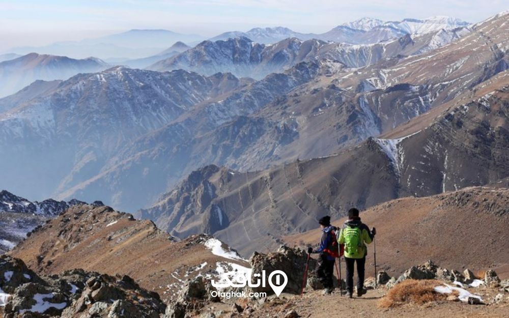 چند کوهنورد در کوه های اظراف تهران