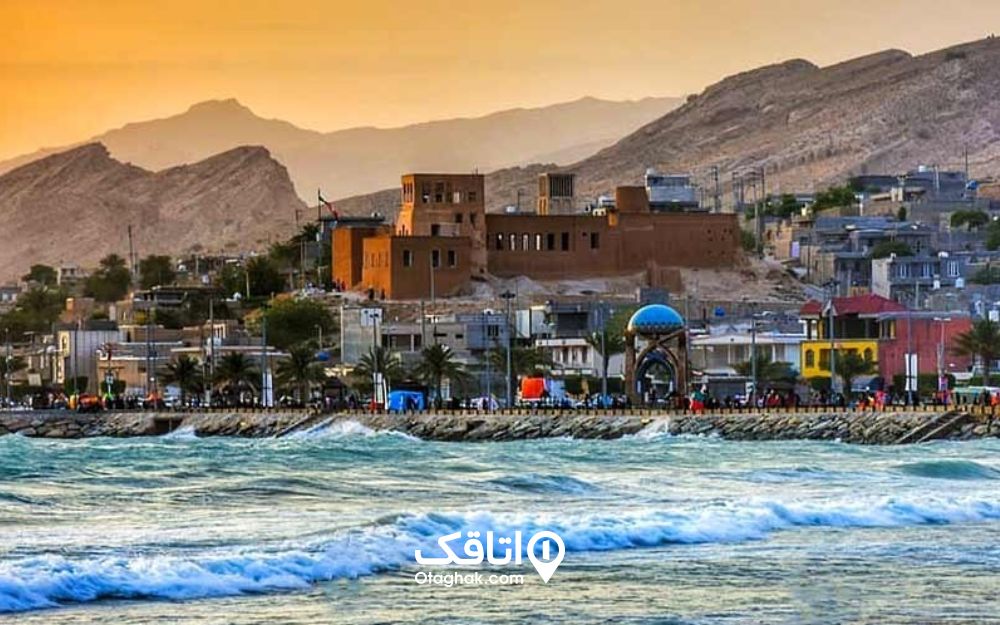 تپه‌های باستانی در بندر گناوه