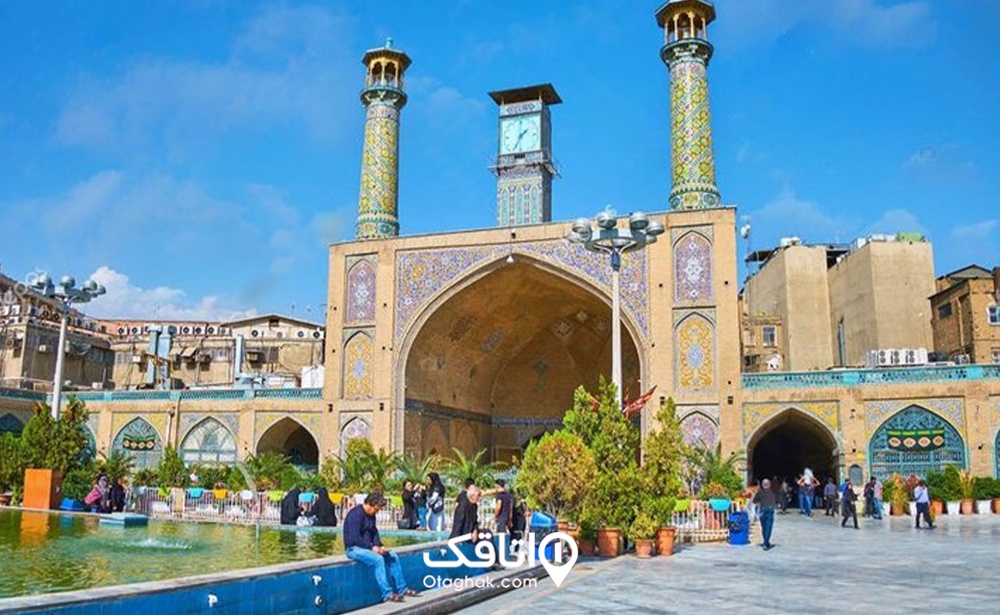 مسجد جامع تهران، با معماری سنتی و پیشینهای ارزشمند در قلب پایتخت قرار دارد.