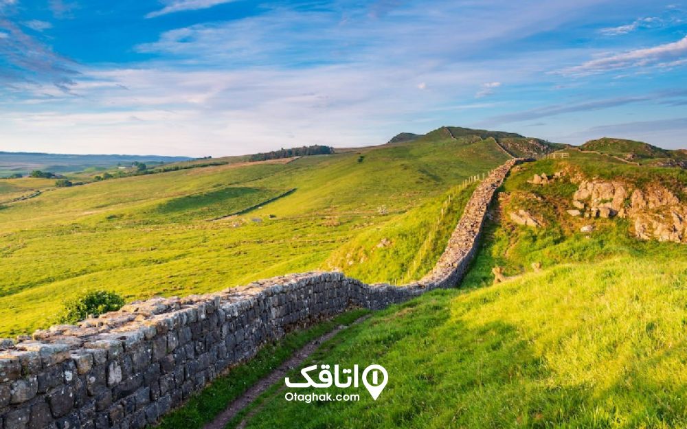 دیوار بزرگ گرگان و تپه های سرسبز