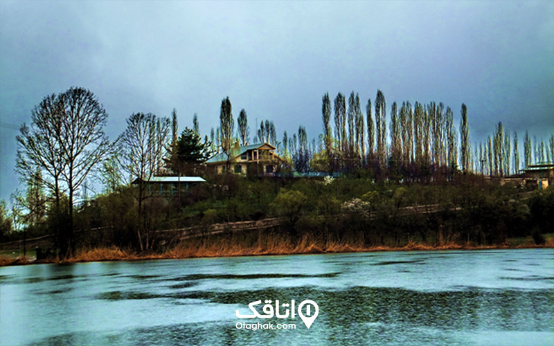 دریاچه اوان کجاست
