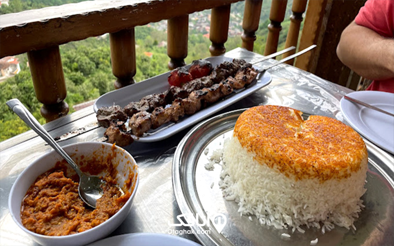 رستوران خاورخانم سرولات
