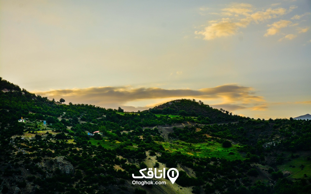 نمای روستای کنگلو از قلعه کنگلو