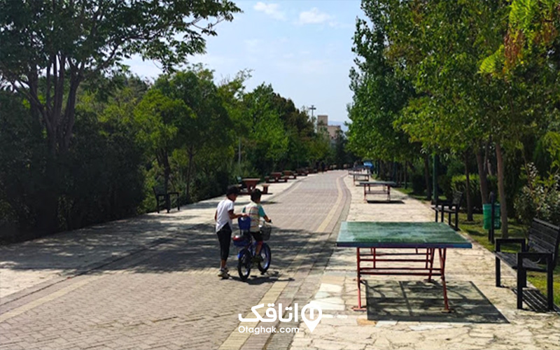 دوچرخهسواری در بوستان یاس فاطمی