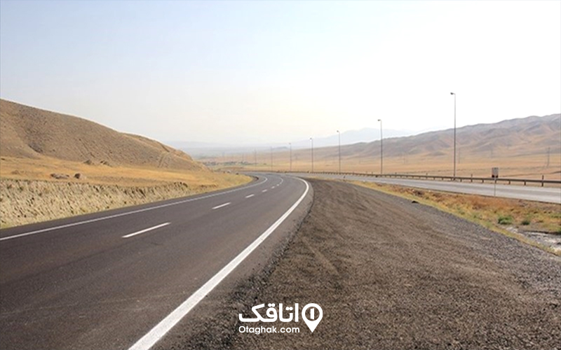 سفر زمینی به قشم با عبور از اصفهان، جهرم و لار