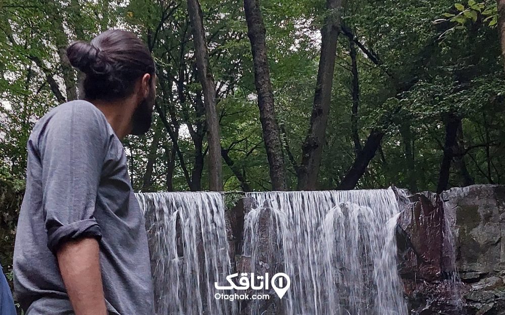 تماشای زیبایی‌های آبشار لونک زبان آدمی را بند می‌آورد.