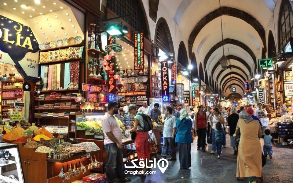 نمایی از داخل بازار مصری‌های استانبول