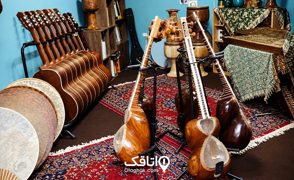 یادگارهای مرتبط با امیر جاهد