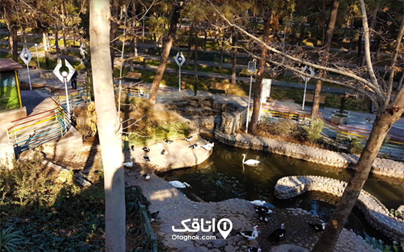 دریاچه و آبشار مصنوعی