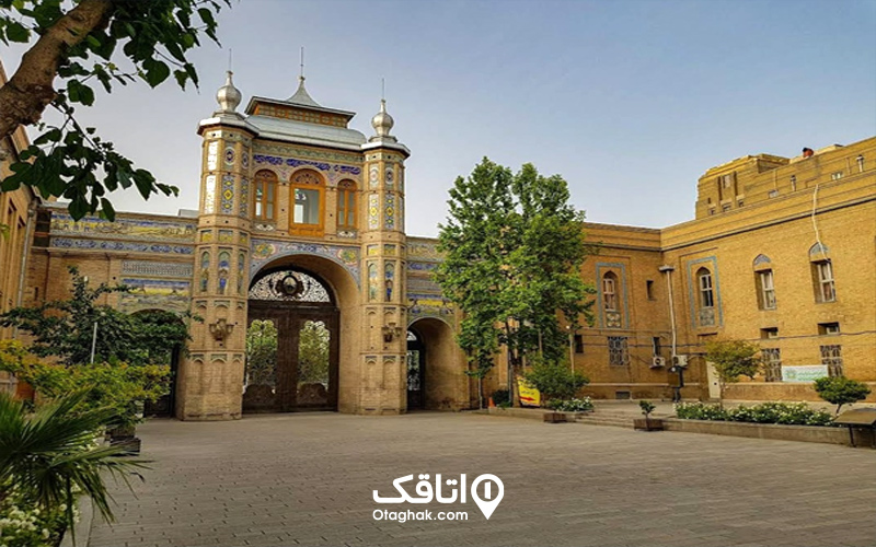 سردر باغ ملی