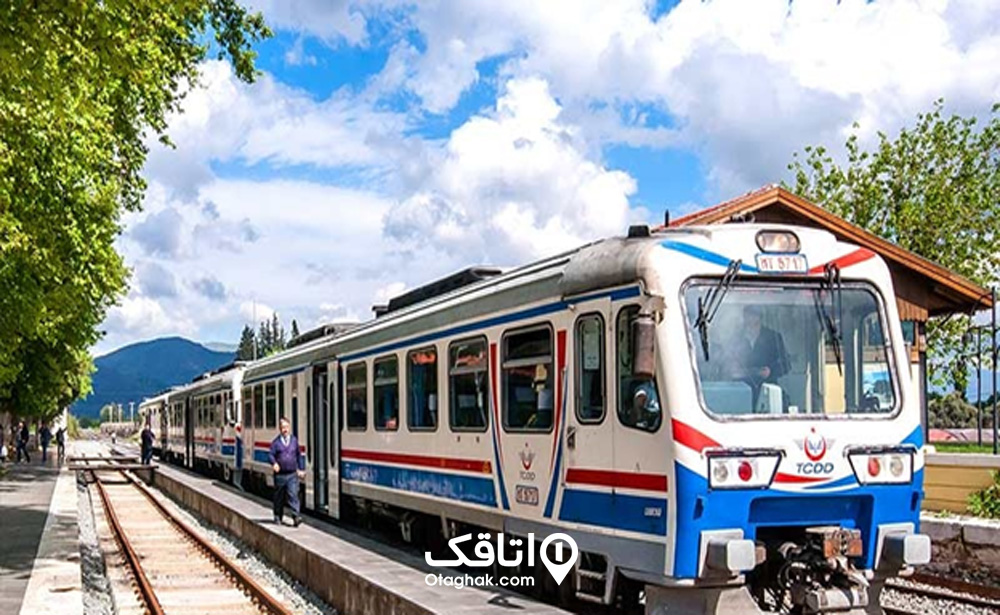 سفر زمینی با قطار به جزیره هرمز