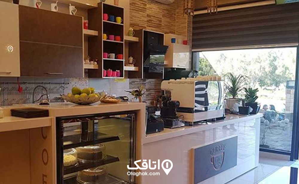 کافه دانا کیش