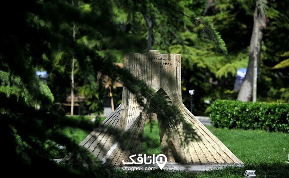 ماکت برج آزادی
