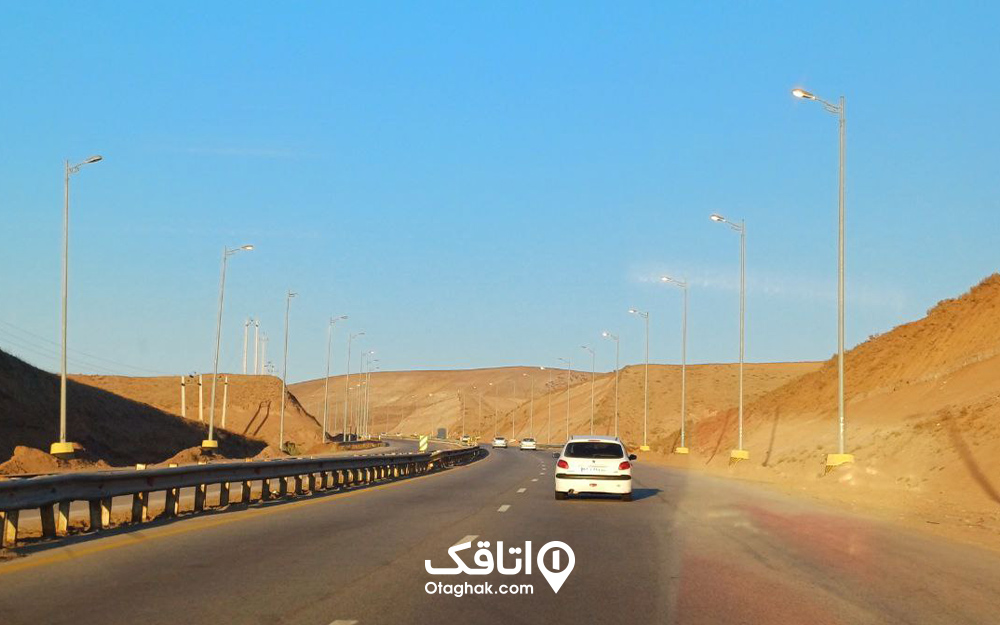 آژادراه قزوین-رشت شما را در کوتاهترین زمان به رشت و بندرانزلی میرساند.