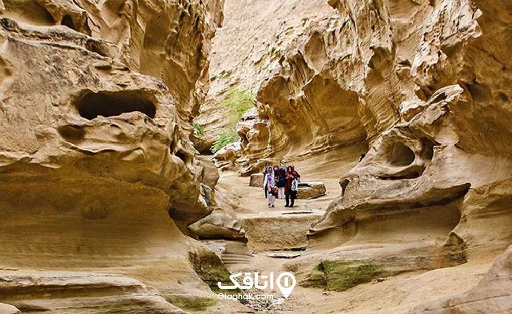 مسیر دسترسی به غار نمکی قشم